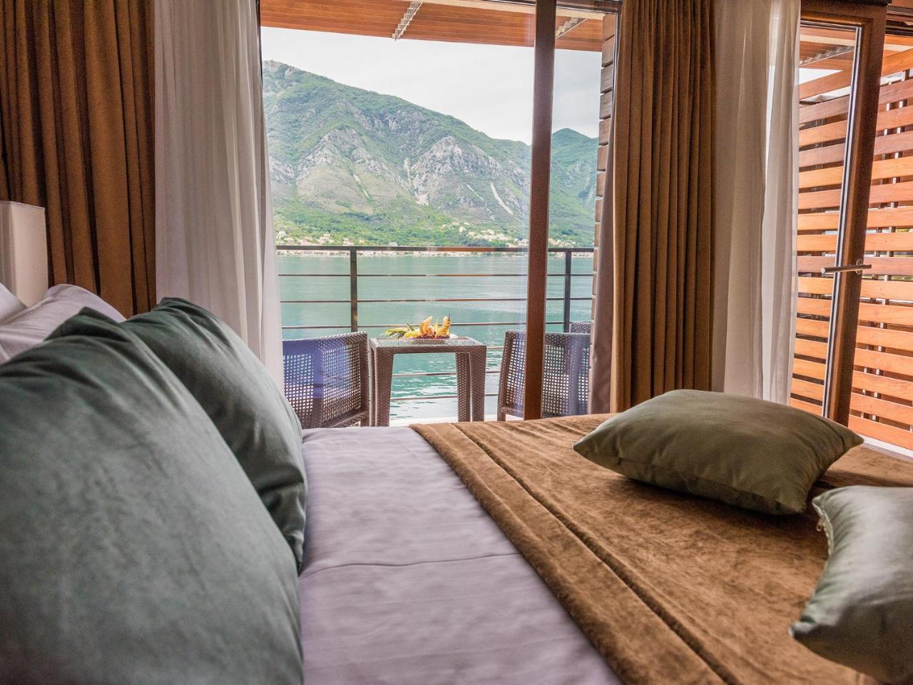 Hotel Forza Mare Kotor Exteriör bild